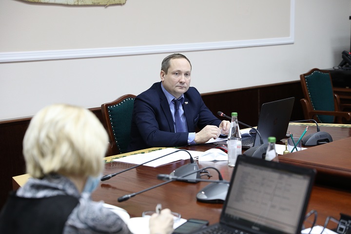 Смыченков образование 2.jpg Смыченков образование 2.jpg
